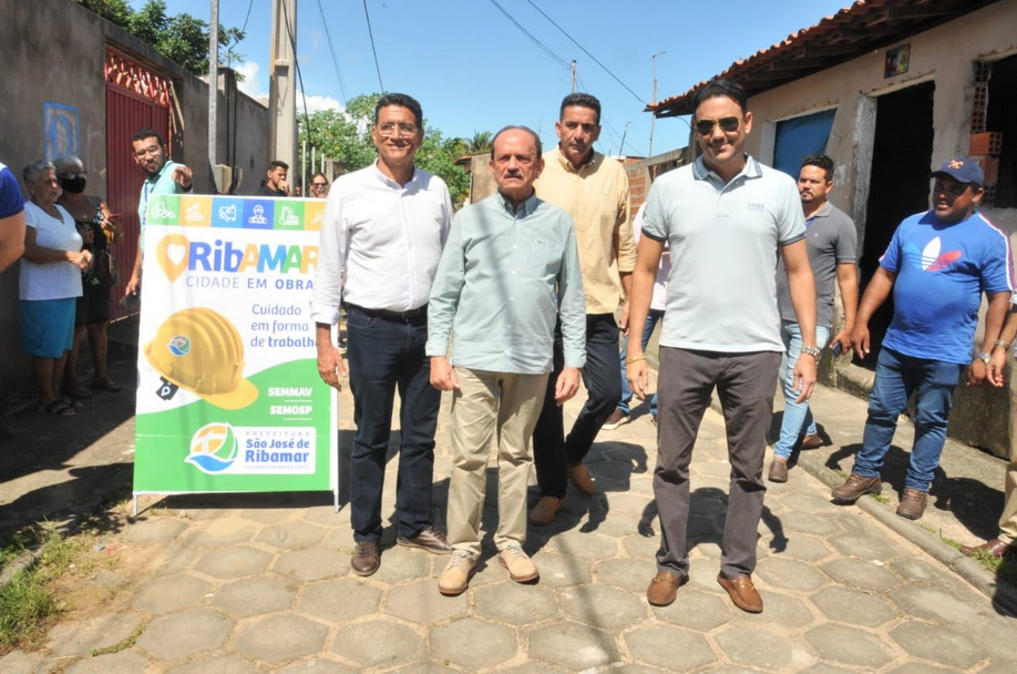Read more about the article Prefeitura inicia obras de drenagem no Mirititiua