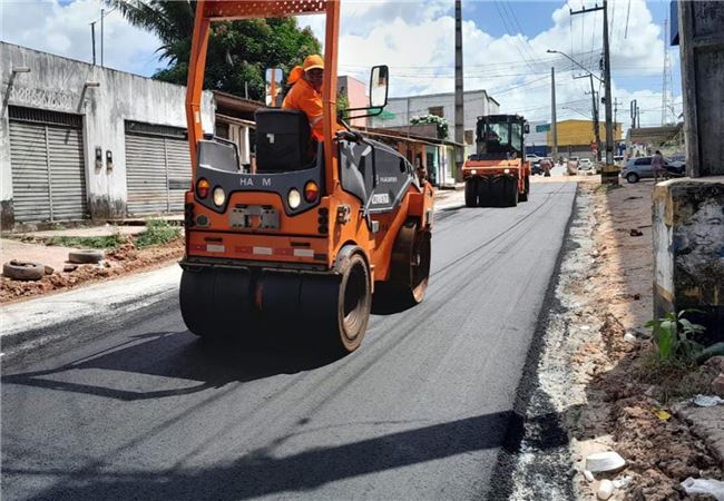 Read more about the article Prefeitura de Ribamar garante pavimentação e acaba com problemas de décadas na região das Vilas